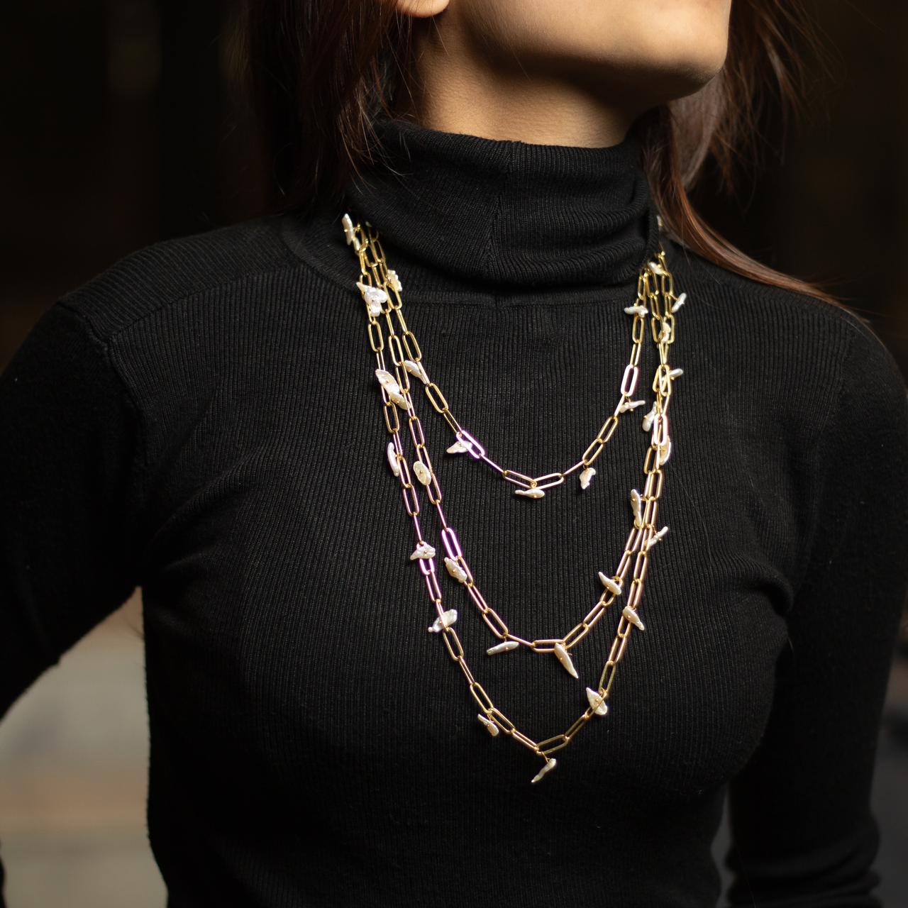 Long link pearl necklace